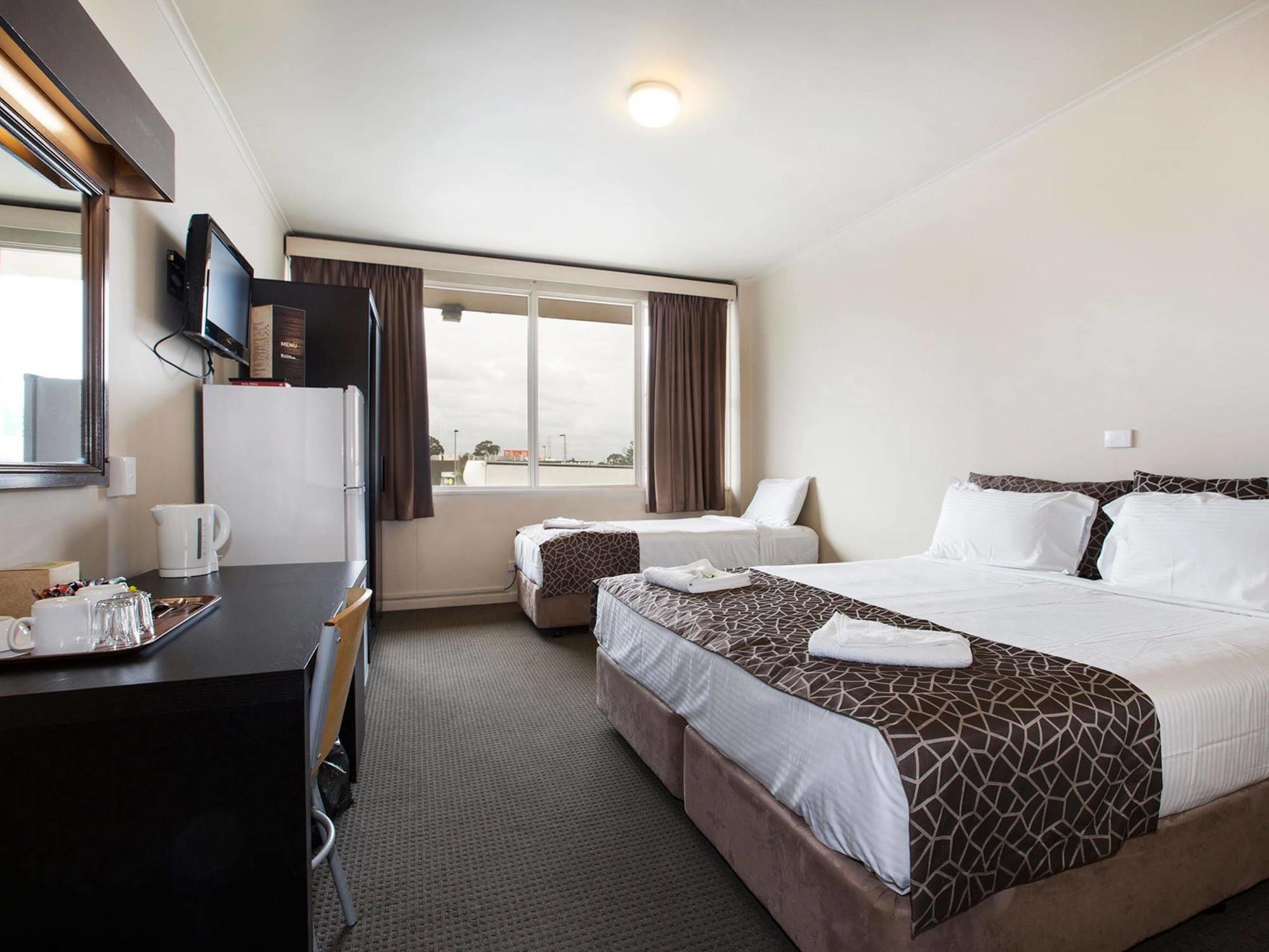 Meadow Inn Hotel-Motel Мельбурн Экстерьер фото